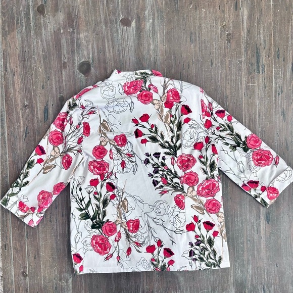 Allison Daley White and Pink Open FrontSoft Blazer with Floral Design Large - Picture 12 of 12